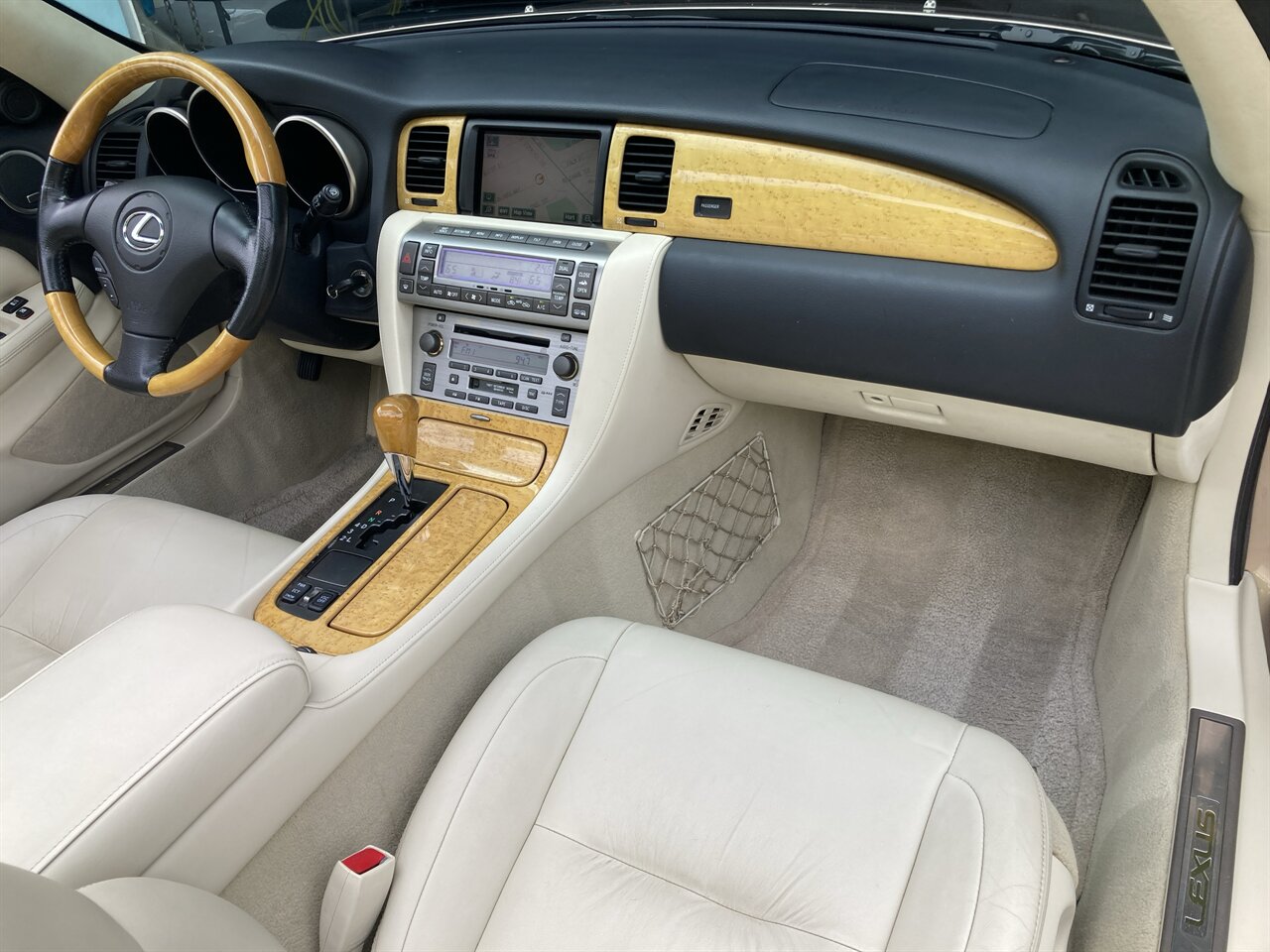 2005 Lexus SC 430   - Photo 19 - Stuart, FL 34997