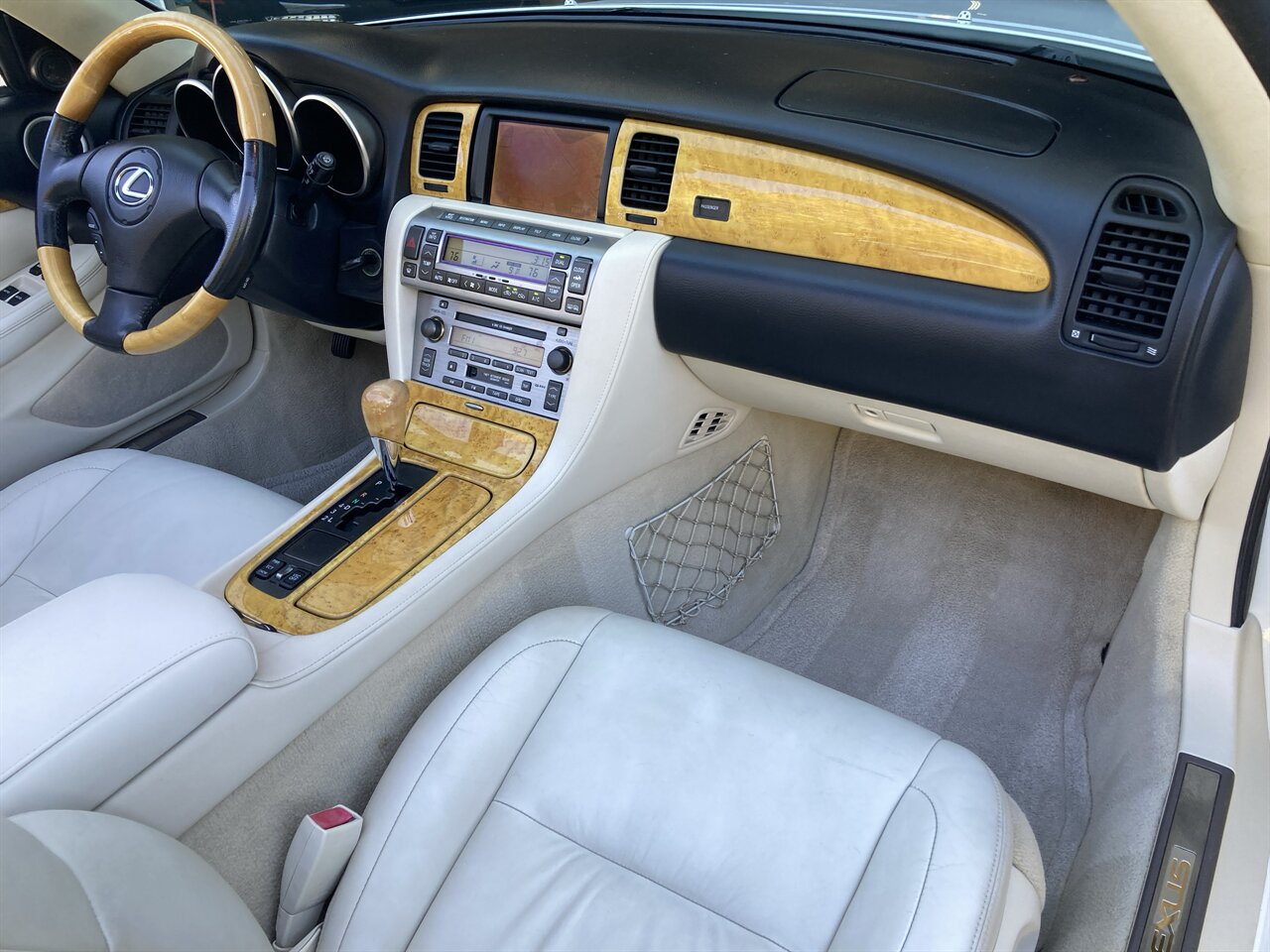 2005 Lexus SC 430   - Photo 19 - Stuart, FL 34997