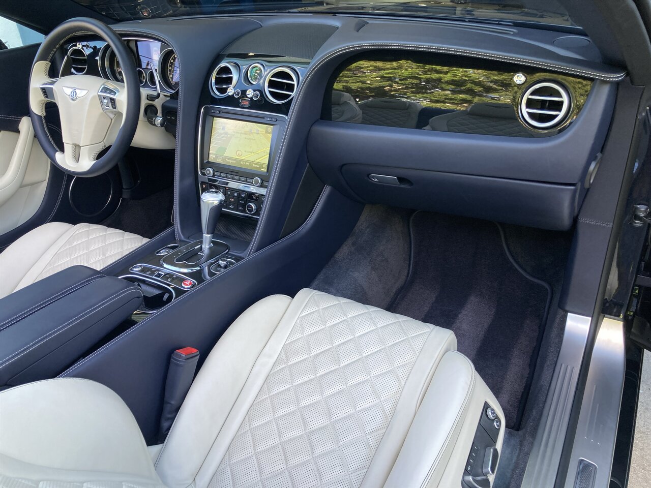 2018 Bentley Continental GT Convertible - Photo 19 - Stuart, FL 34997