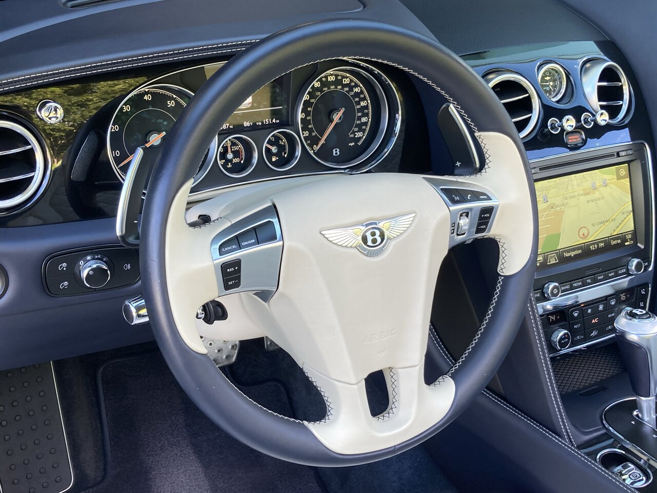 2018 Bentley Continental GT Convertible - Photo 20 - Stuart, FL 34997
