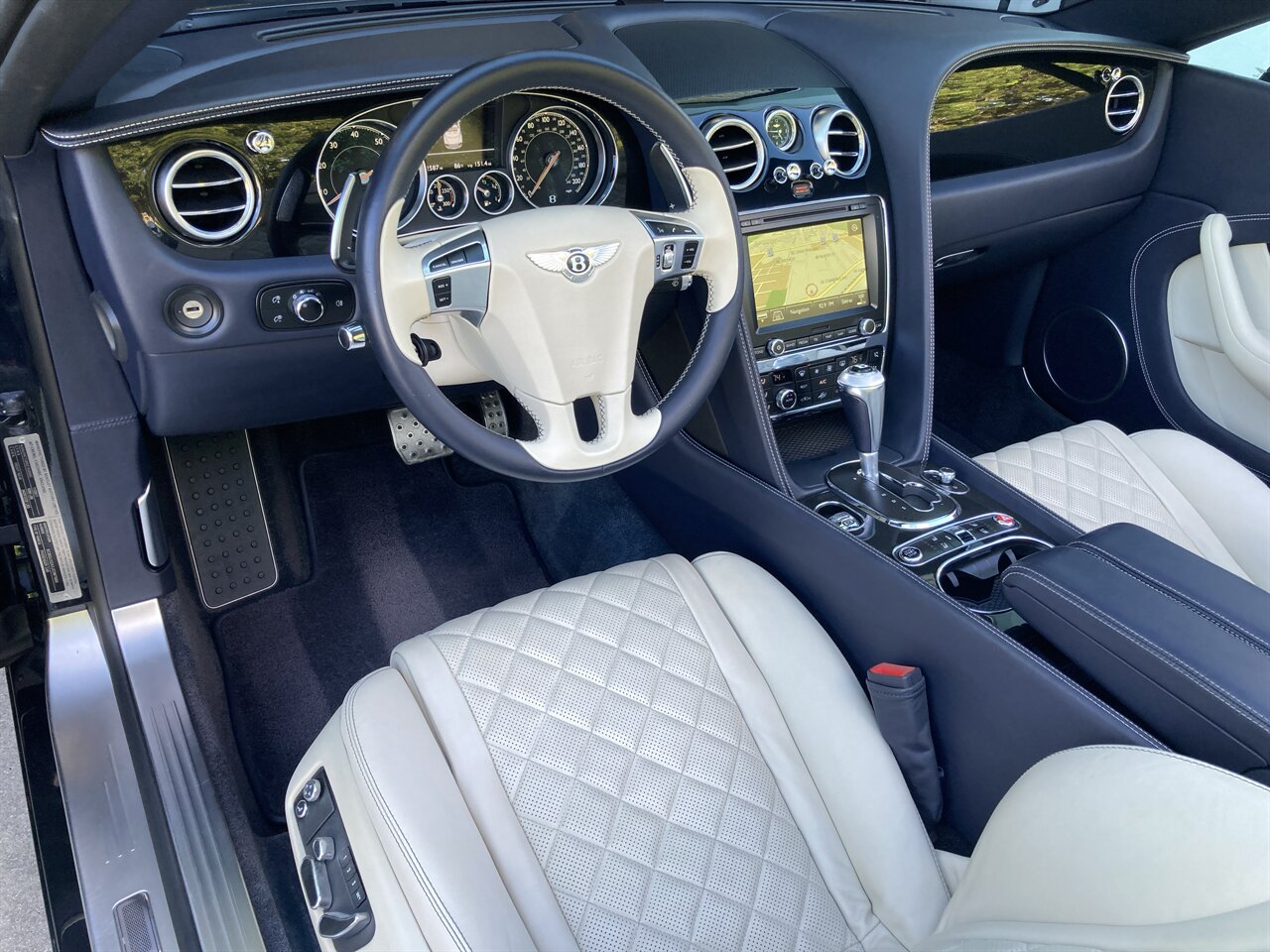 2018 Bentley Continental GT Convertible - Photo 18 - Stuart, FL 34997