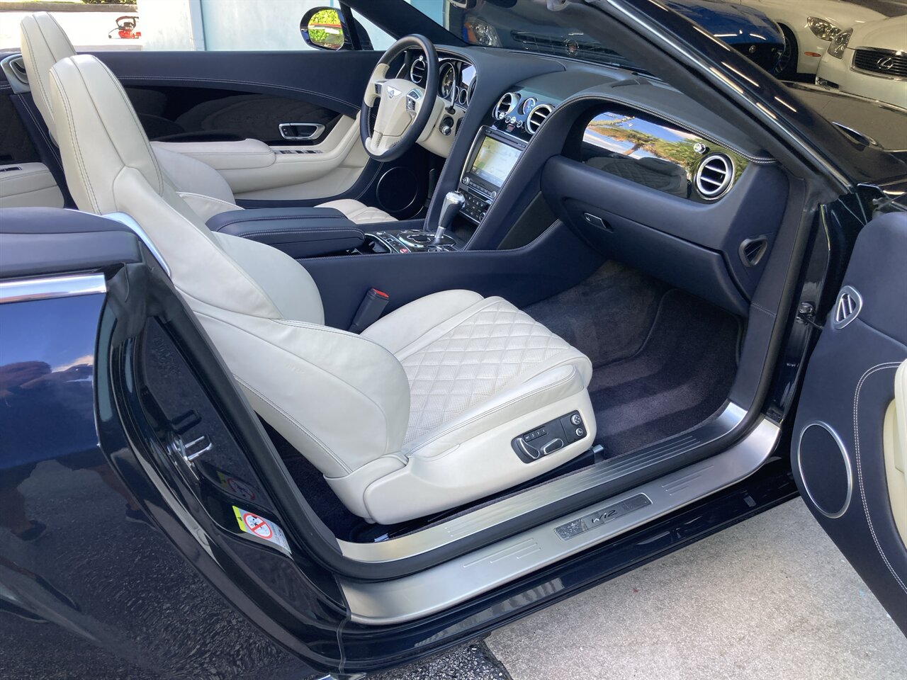 2018 Bentley Continental GT Convertible - Photo 17 - Stuart, FL 34997