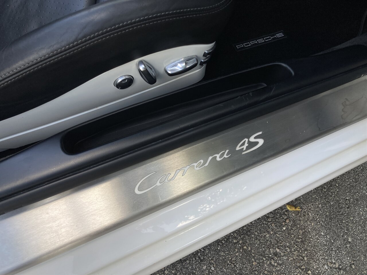 2009 Porsche 911 Carrera 4S 6 Speed Manual Transmission - Photo 28 - Stuart, FL 34997