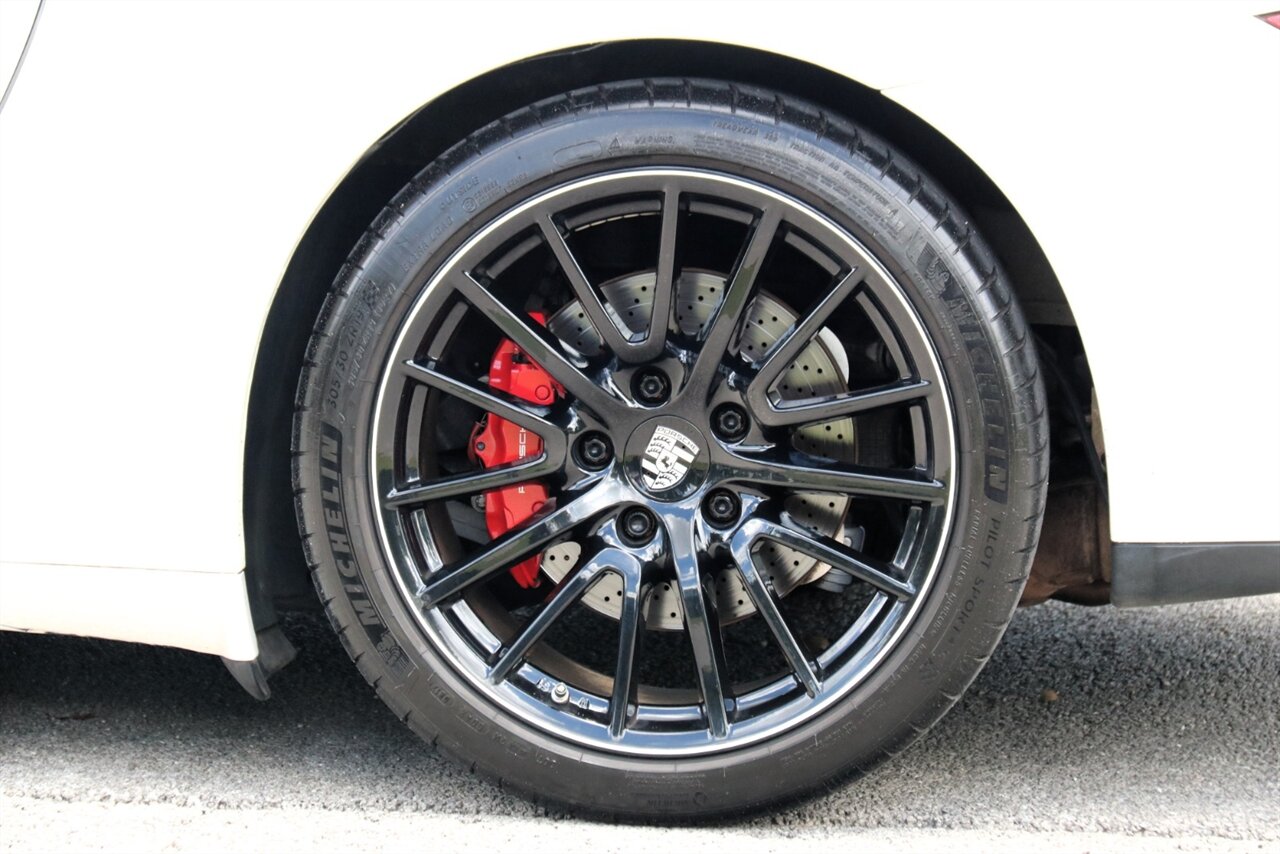 2009 Porsche 911 Carrera 4S 6 Speed Manual Transmission - Photo 33 - Stuart, FL 34997