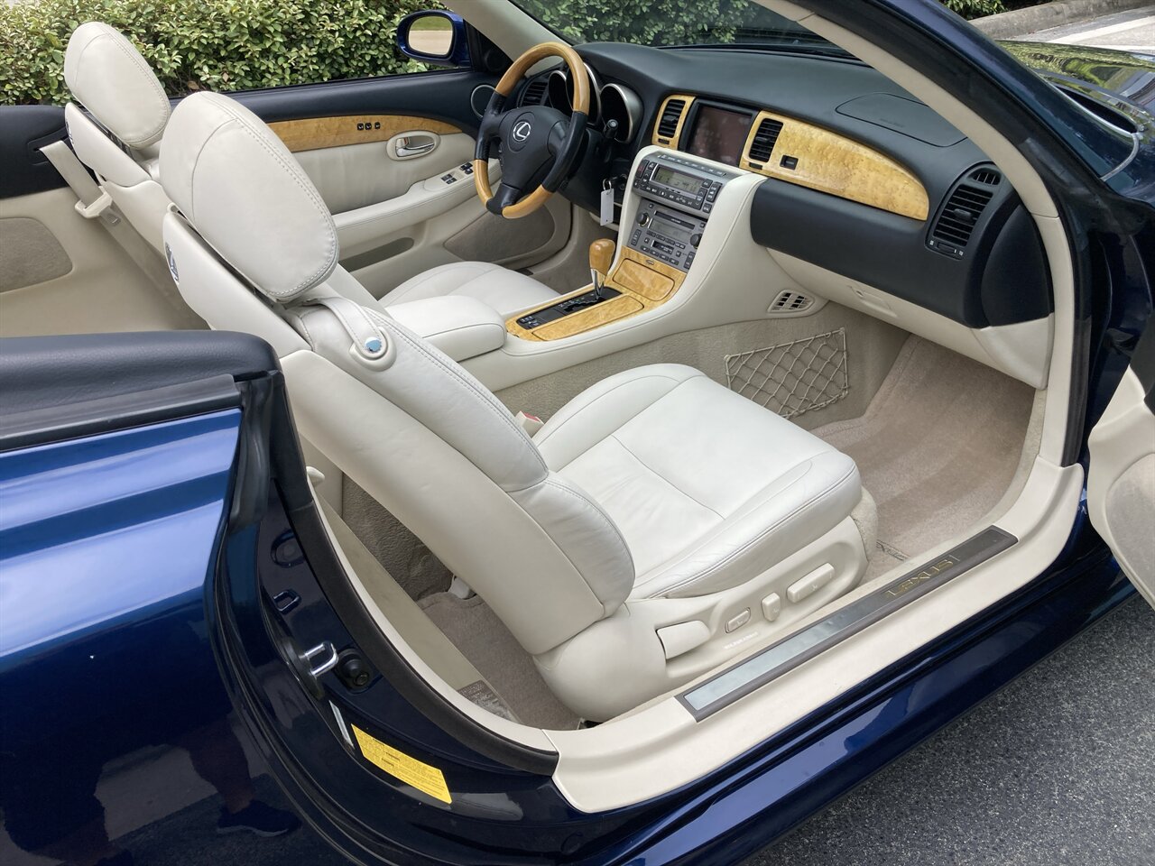 2003 Lexus SC 430   - Photo 17 - Stuart, FL 34997