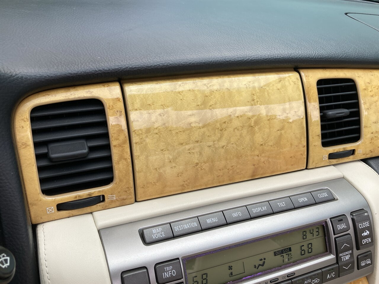 2003 Lexus SC 430   - Photo 23 - Stuart, FL 34997