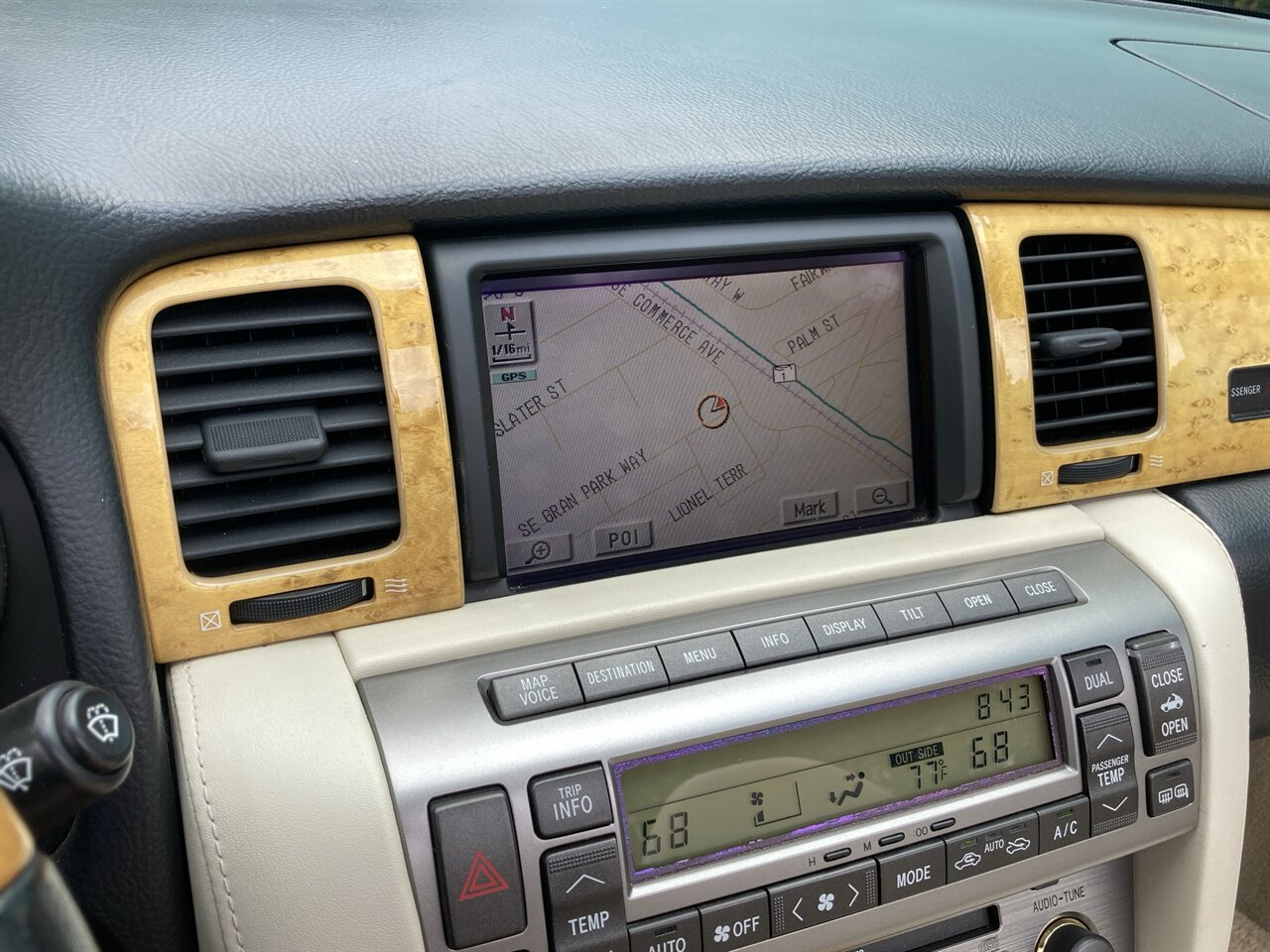 2003 Lexus SC 430   - Photo 24 - Stuart, FL 34997