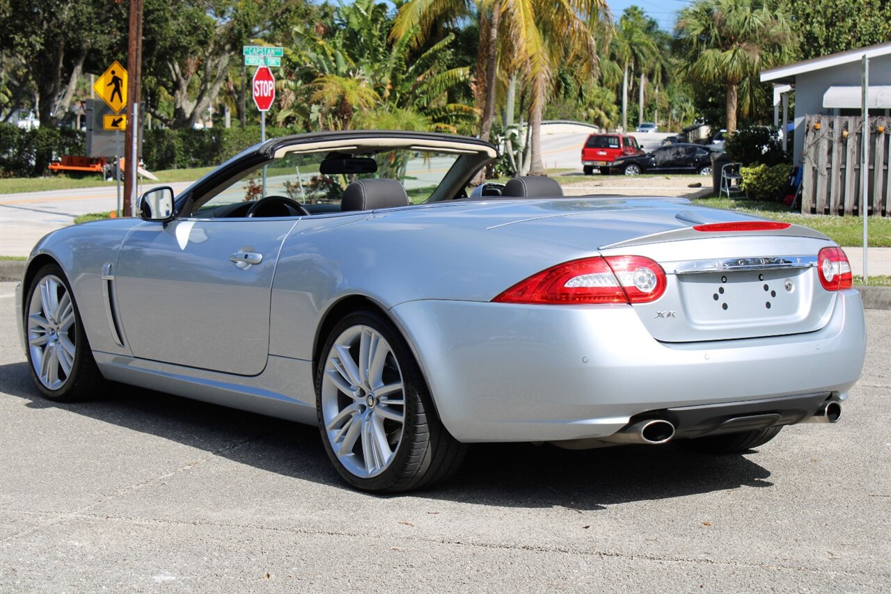 2011 Jaguar XK   - Photo 12 - Stuart, FL 34997