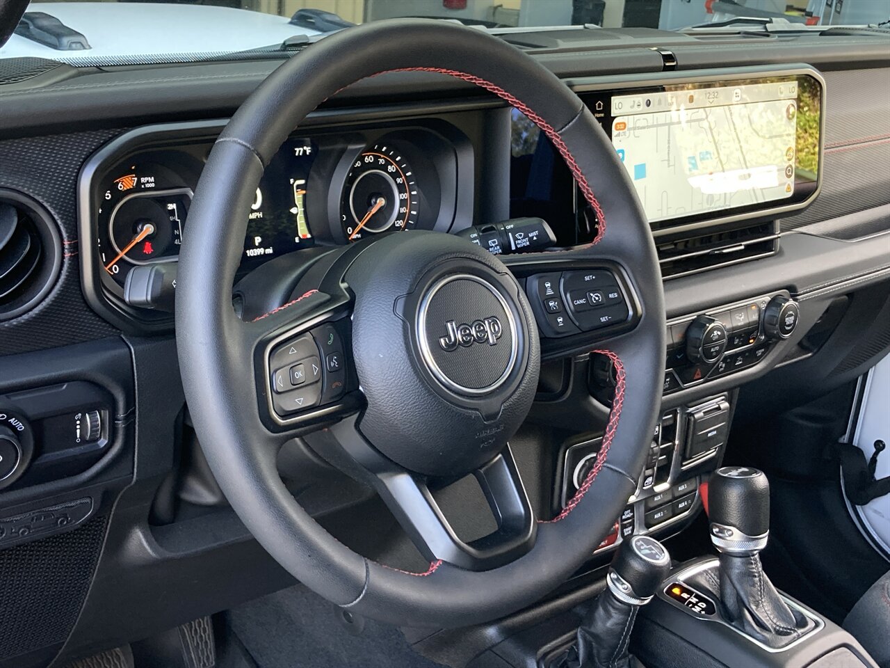 2024 Jeep Wrangler Rubicon   - Photo 24 - Stuart, FL 34997