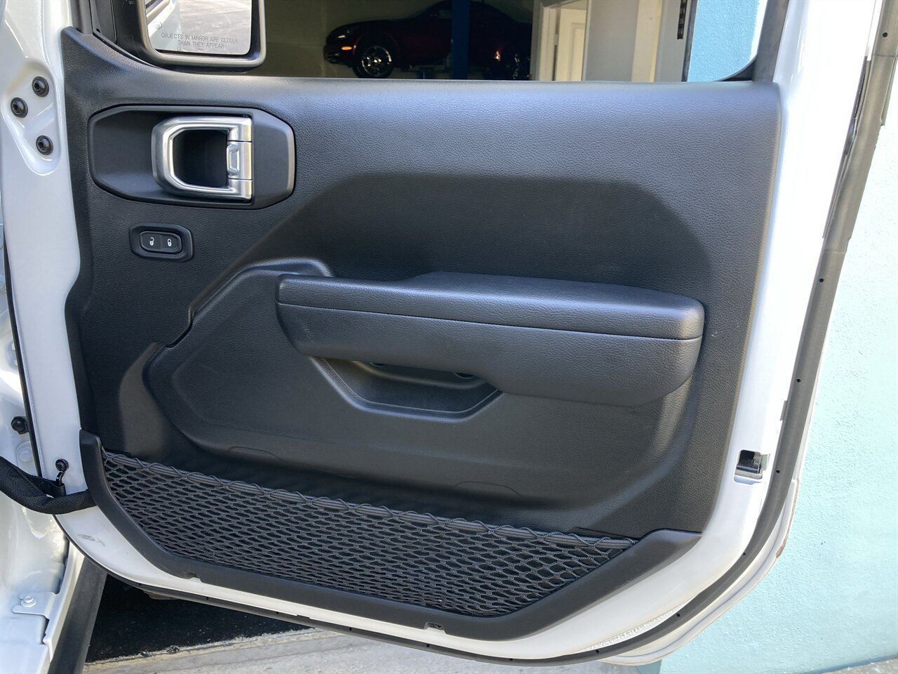 2024 Jeep Wrangler Rubicon   - Photo 34 - Stuart, FL 34997