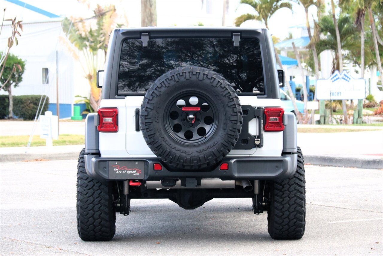 2024 Jeep Wrangler Rubicon   - Photo 9 - Stuart, FL 34997