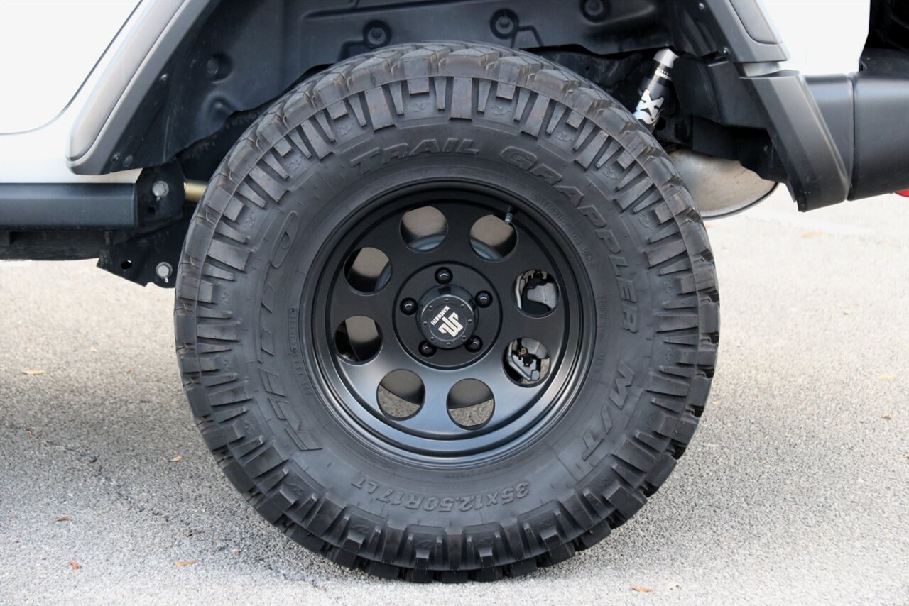 2024 Jeep Wrangler Rubicon   - Photo 56 - Stuart, FL 34997