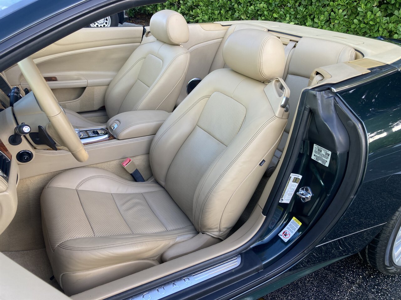 2011 Jaguar XK   - Photo 15 - Stuart, FL 34997