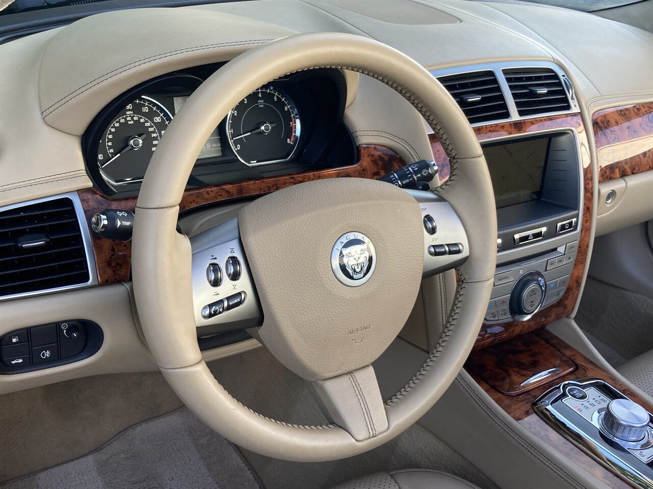 2011 Jaguar XK   - Photo 19 - Stuart, FL 34997