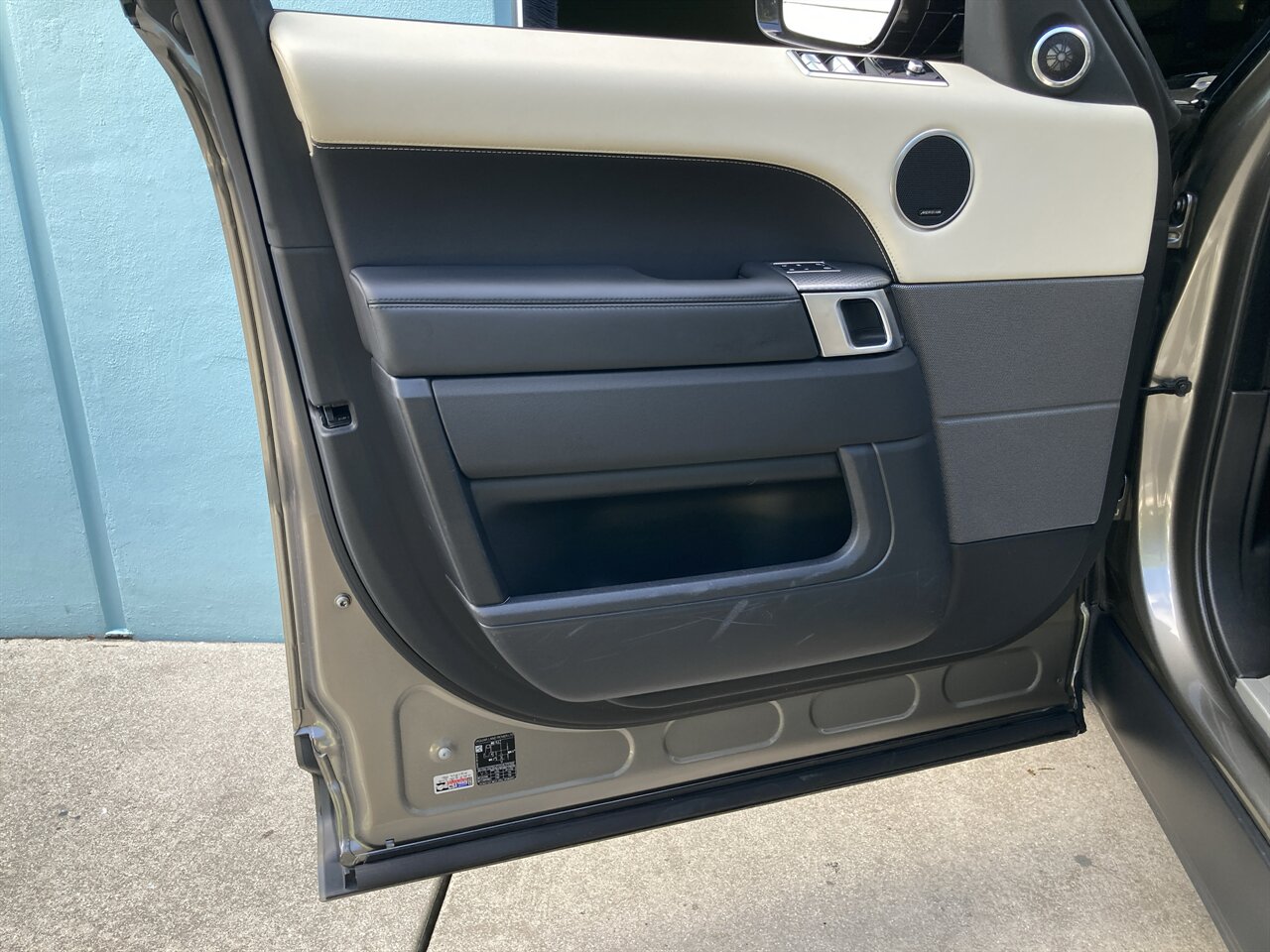 2020 Land Rover Range Rover Sport P525 HSE Dynamic   - Photo 29 - Stuart, FL 34997