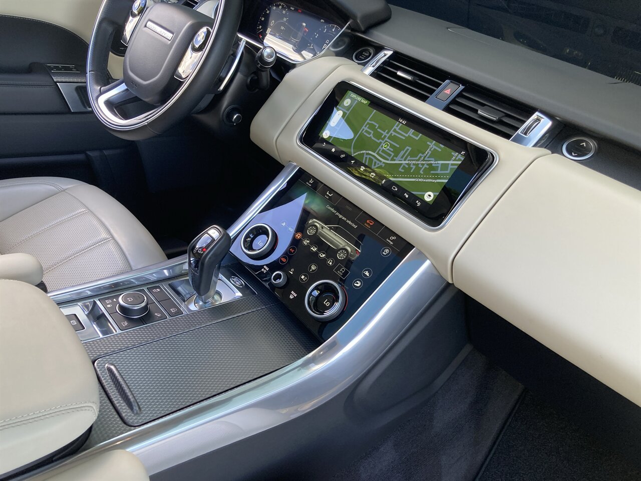 2020 Land Rover Range Rover Sport P525 HSE Dynamic   - Photo 25 - Stuart, FL 34997