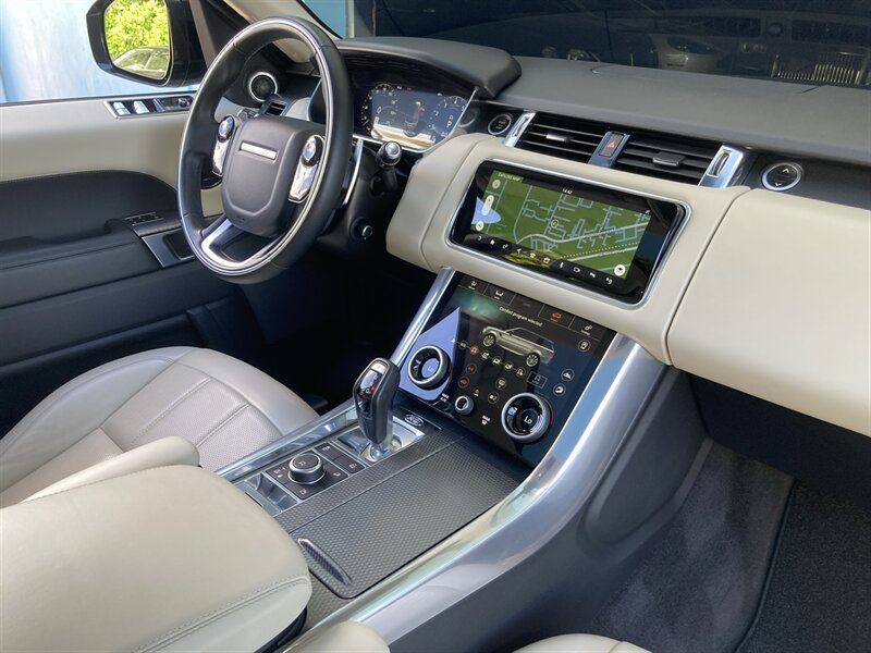 2020 Land Rover Range Rover Sport P525 HSE Dynamic  