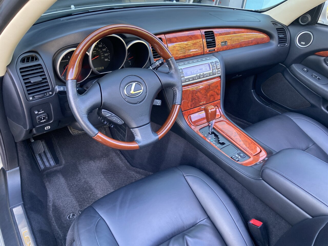 2005 Lexus SC 430 - Photo 18 - Stuart, FL 34997