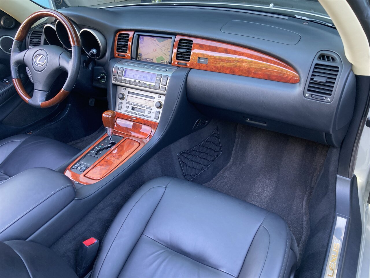 2005 Lexus SC 430 - Photo 19 - Stuart, FL 34997