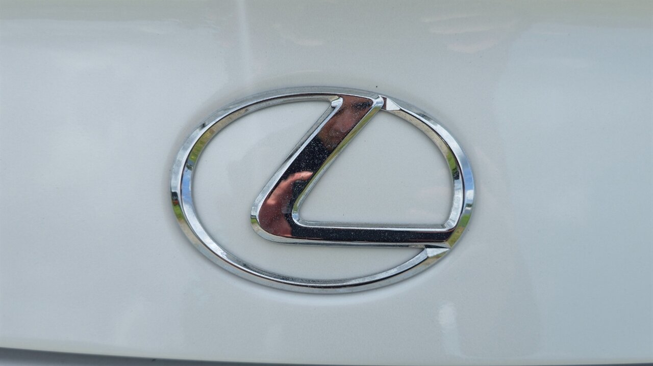 2007 Lexus SC 430   - Photo 17 - Stuart, FL 34997