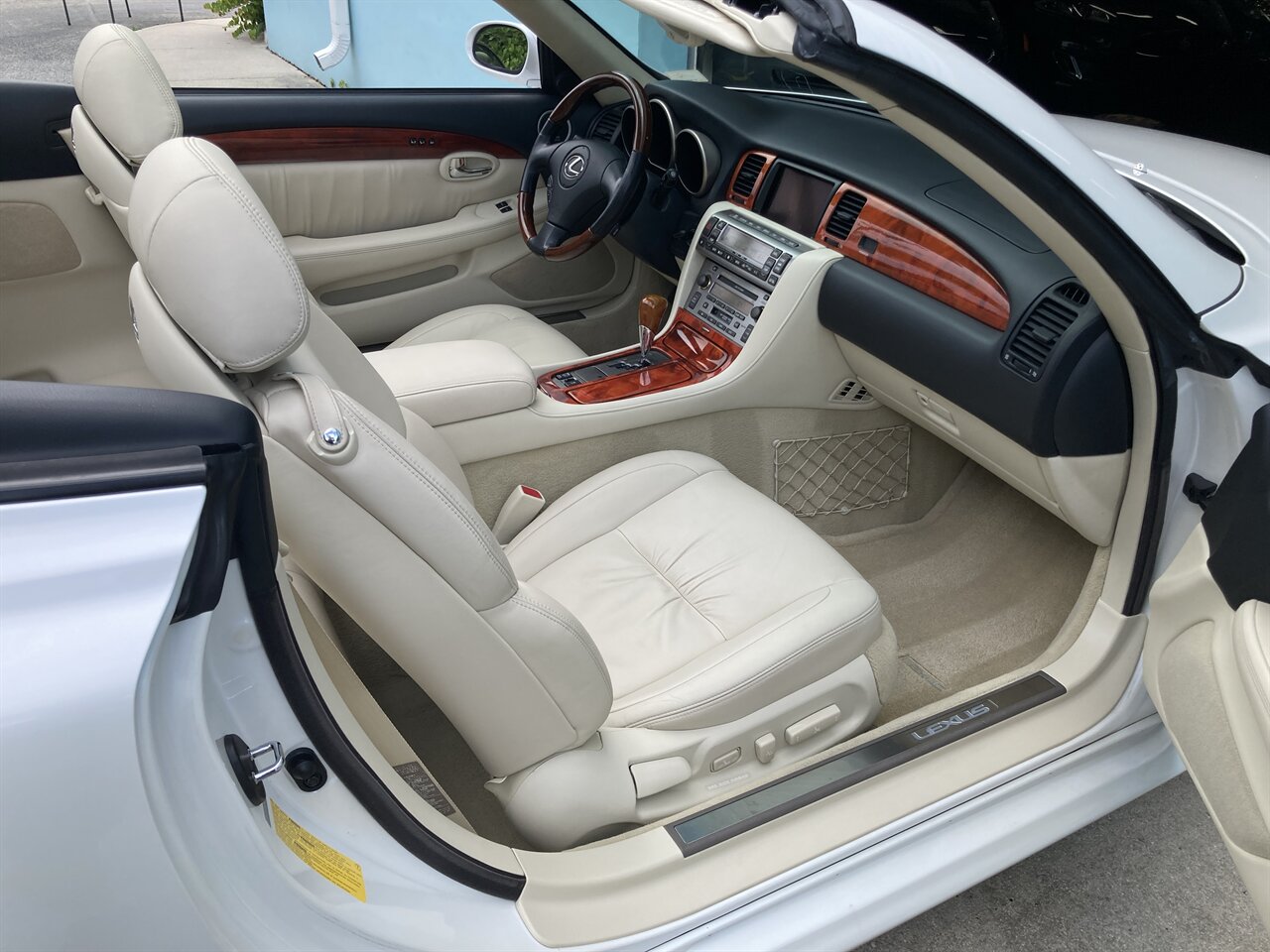 2007 Lexus SC 430   - Photo 13 - Stuart, FL 34997