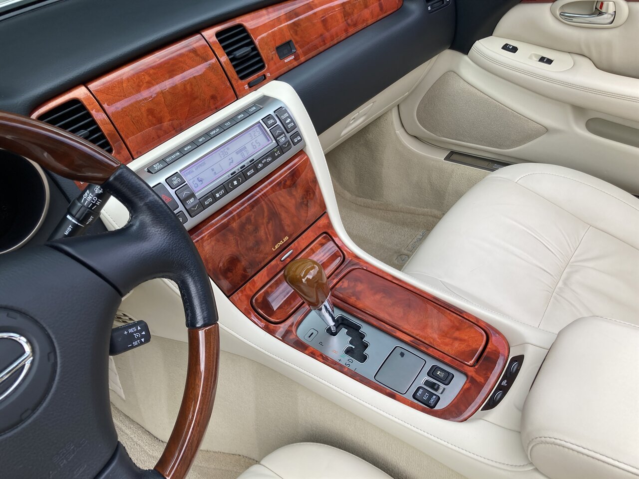 2007 Lexus SC 430   - Photo 19 - Stuart, FL 34997