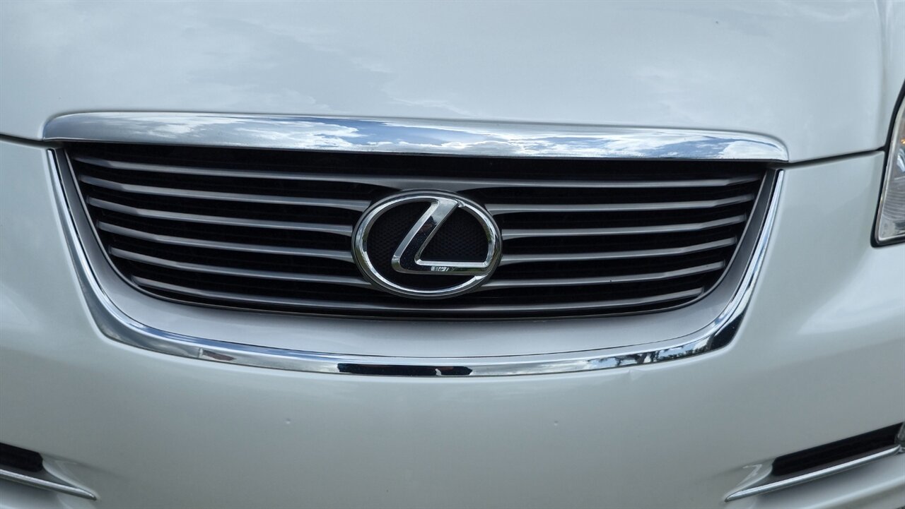 2007 Lexus SC 430   - Photo 8 - Stuart, FL 34997