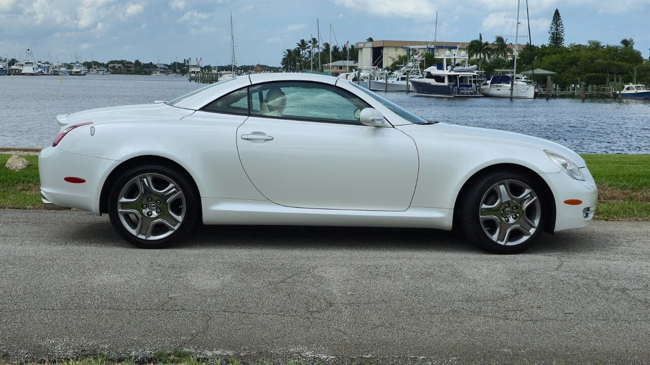 2007 Lexus SC 430   - Photo 6 - Stuart, FL 34997