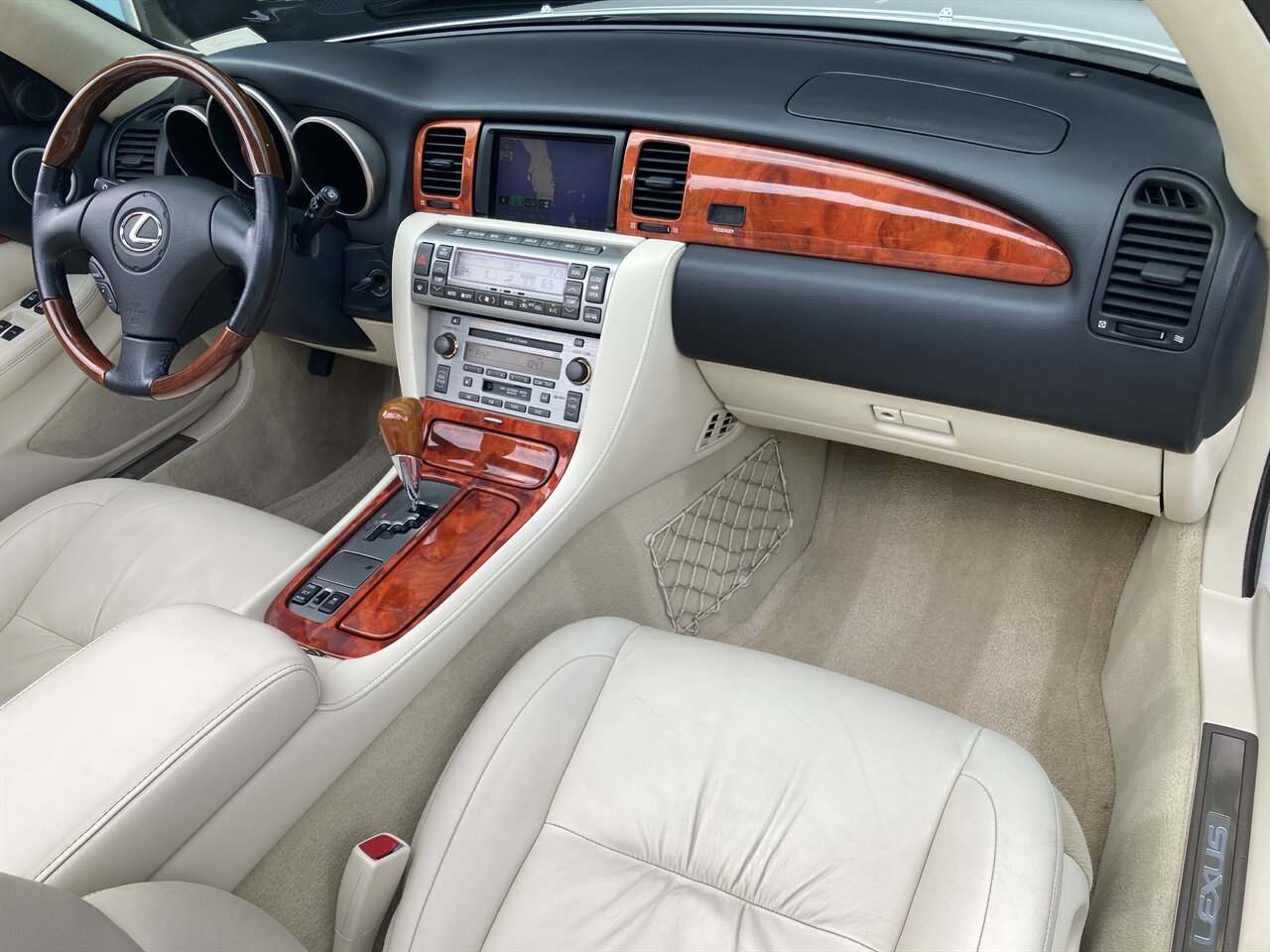 2007 Lexus SC 430   - Photo 15 - Stuart, FL 34997