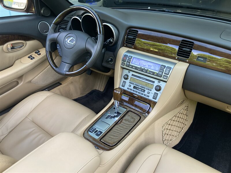 2006 Lexus SC 430  