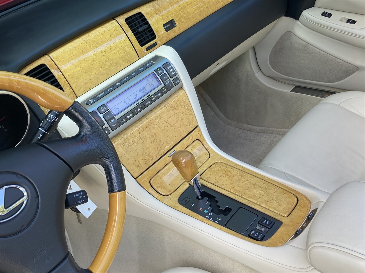 2005 Lexus SC 430   - Photo 23 - Stuart, FL 34997