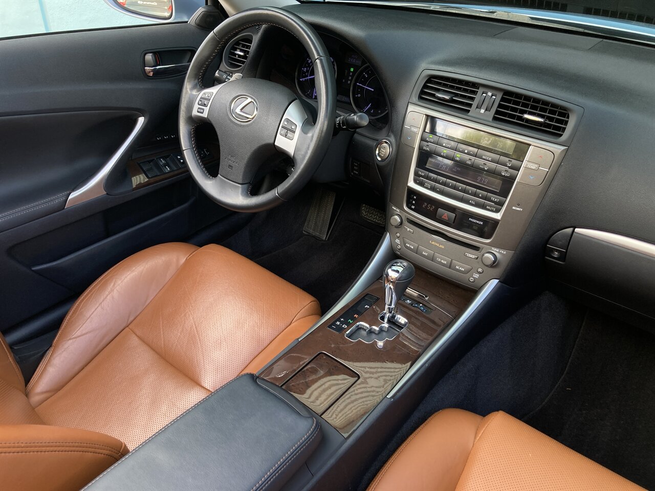 2012 Lexus IS 250C   - Photo 2 - Stuart, FL 34997