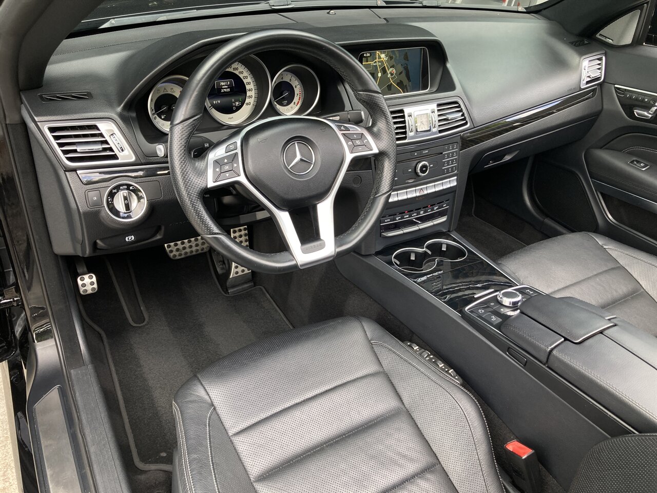 2016 Mercedes-Benz E 550   - Photo 19 - Stuart, FL 34997