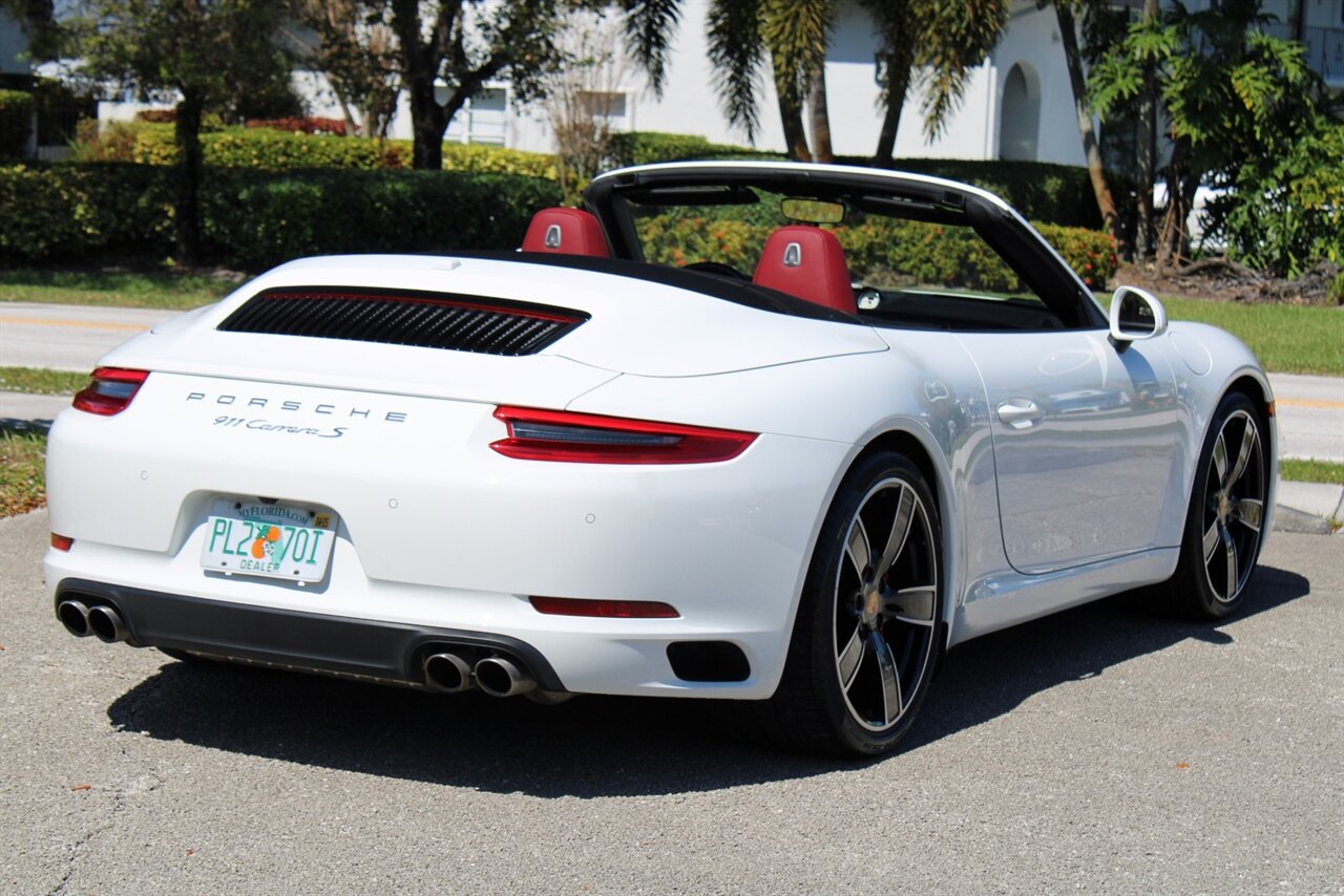 2017 Porsche 911 Carrera S   - Photo 13 - Stuart, FL 34997