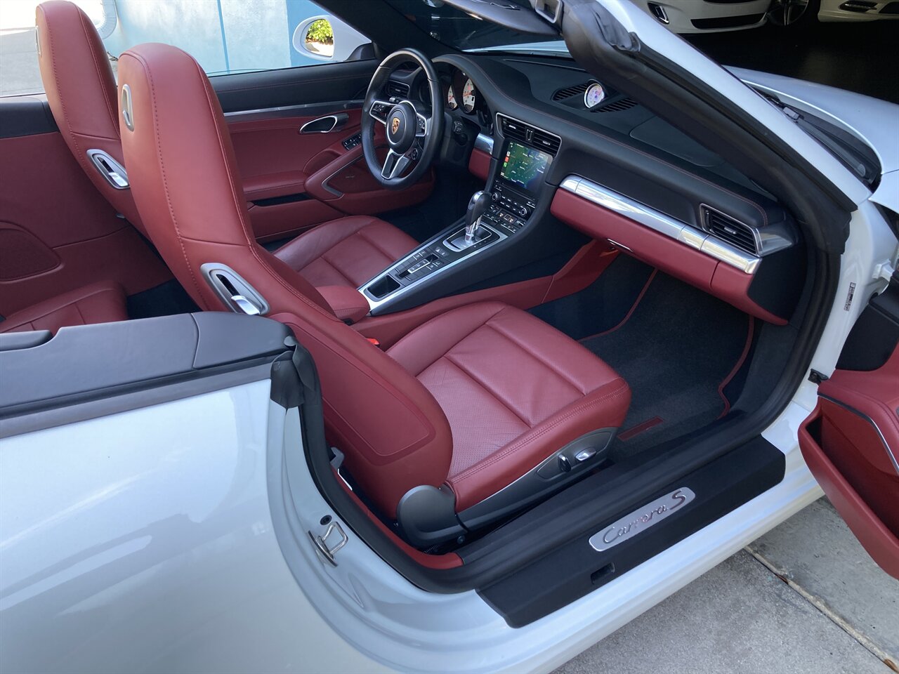 2017 Porsche 911 Carrera S   - Photo 19 - Stuart, FL 34997