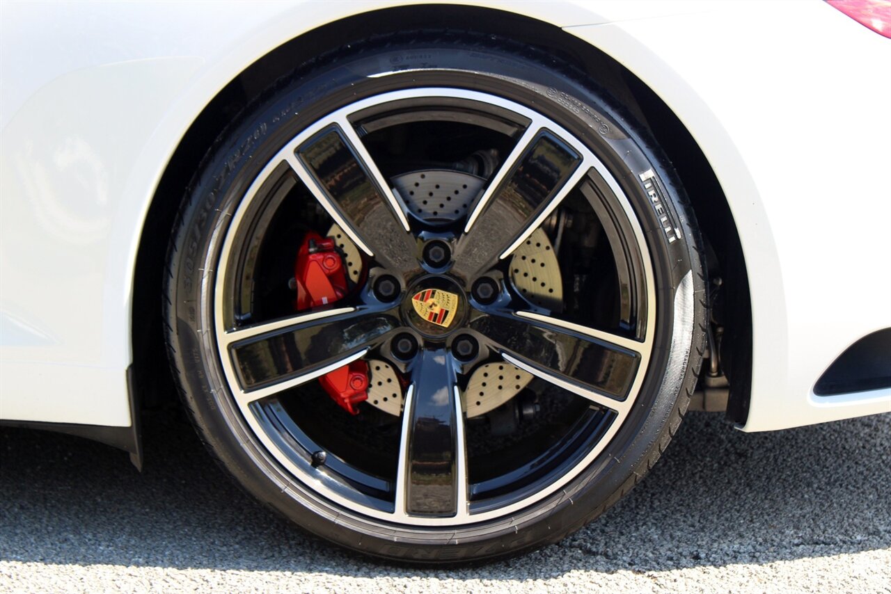 2017 Porsche 911 Carrera S   - Photo 40 - Stuart, FL 34997