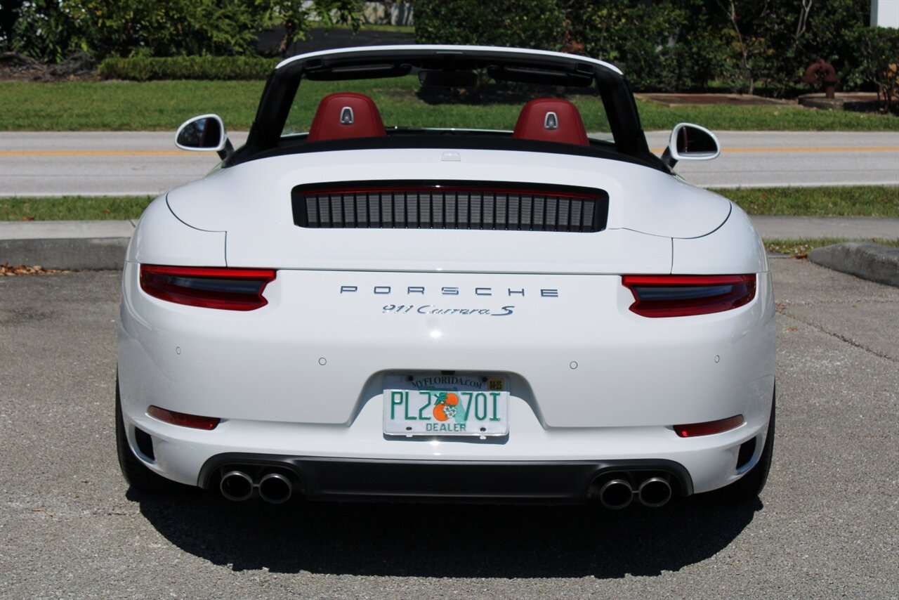 2017 Porsche 911 Carrera S   - Photo 9 - Stuart, FL 34997