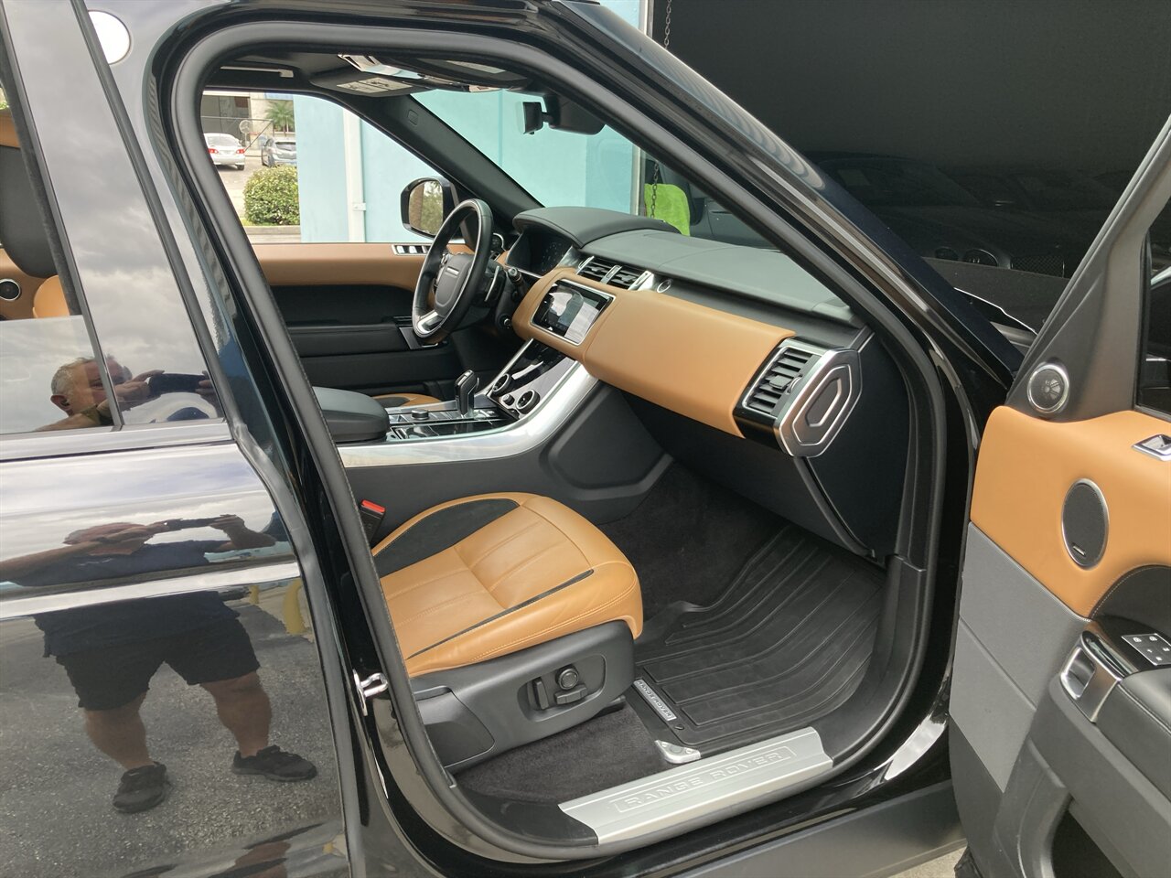 2021 Land Rover Range Rover Sport P525 HSE Dynamic - Photo 23 - Stuart, FL 34997