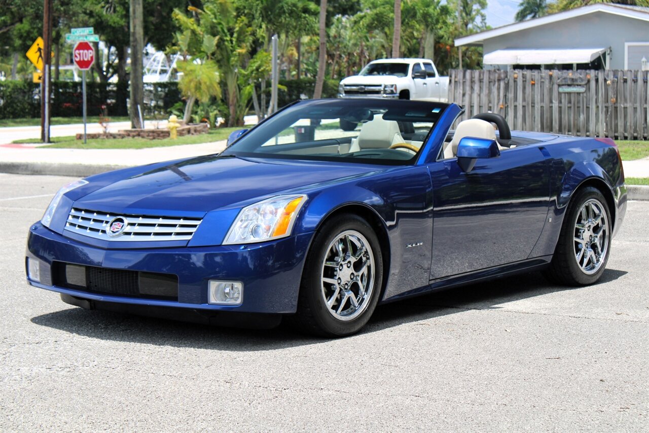 2006 Cadillac XLR   - Photo 11 - Stuart, FL 34997