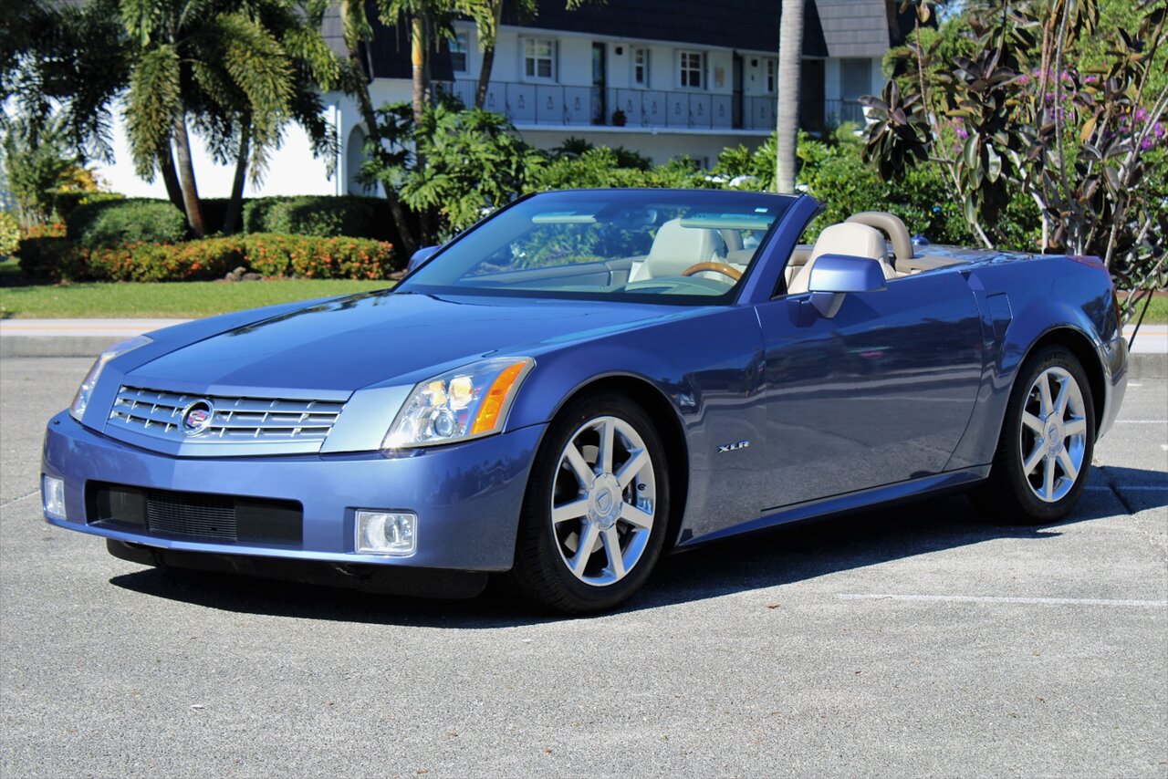 2005 Cadillac XLR   - Photo 10 - Stuart, FL 34997