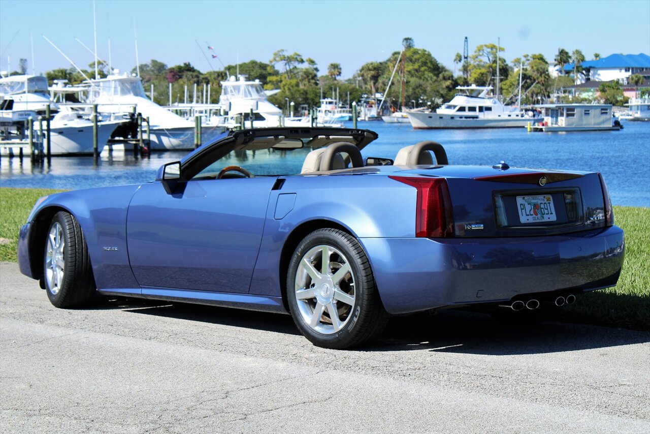 2005 Cadillac XLR   - Photo 4 - Stuart, FL 34997