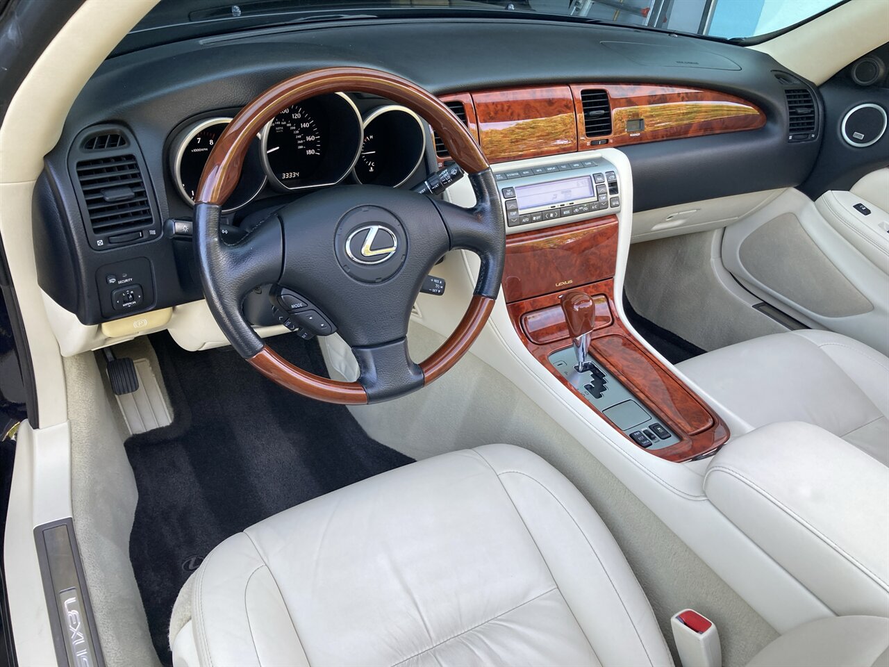 2009 Lexus SC 430 - Photo 17 - Stuart, FL 34997