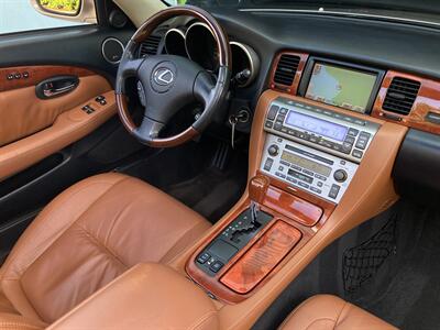 2004 Lexus SC 430  