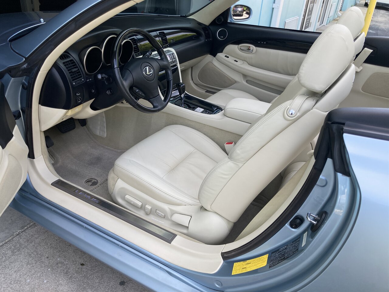 2004 Lexus SC 430 - Photo 14 - Stuart, FL 34997