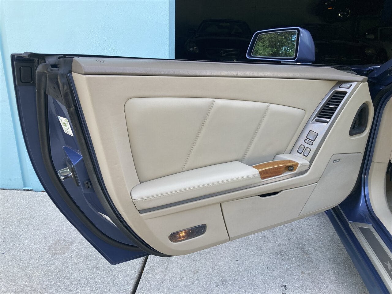2005 Cadillac XLR - Photo 29 - Stuart, FL 34997