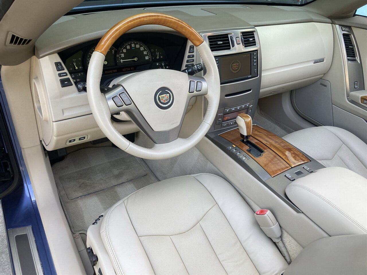 2005 Cadillac XLR - Photo 18 - Stuart, FL 34997
