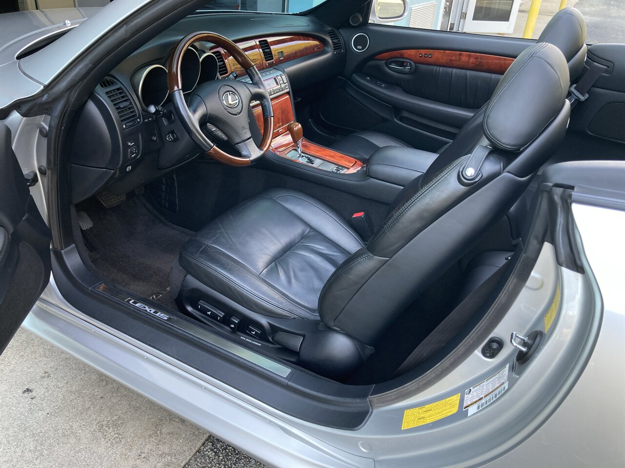 2007 Lexus SC 430   - Photo 14 - Stuart, FL 34997