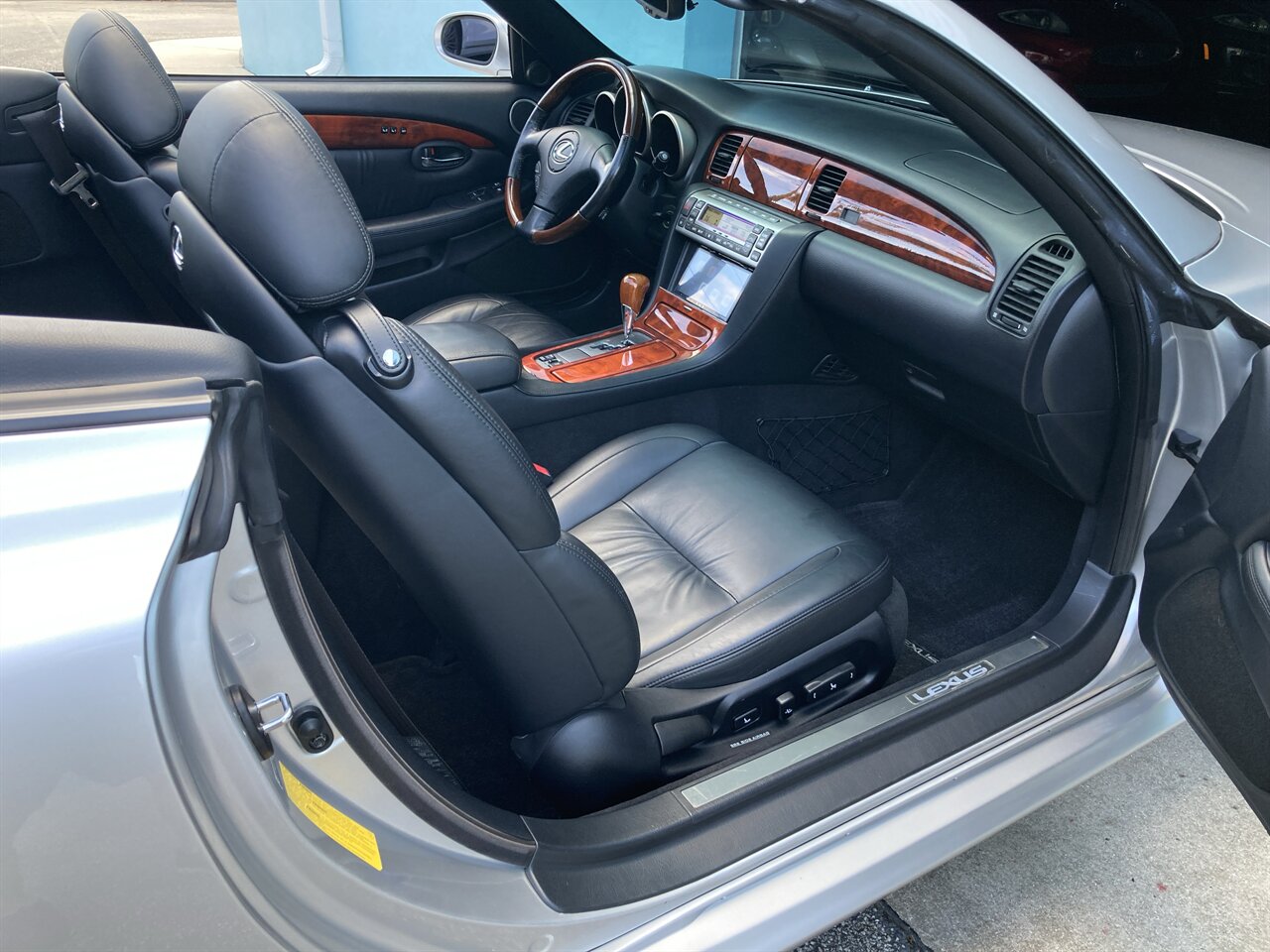 2007 Lexus SC 430   - Photo 29 - Stuart, FL 34997