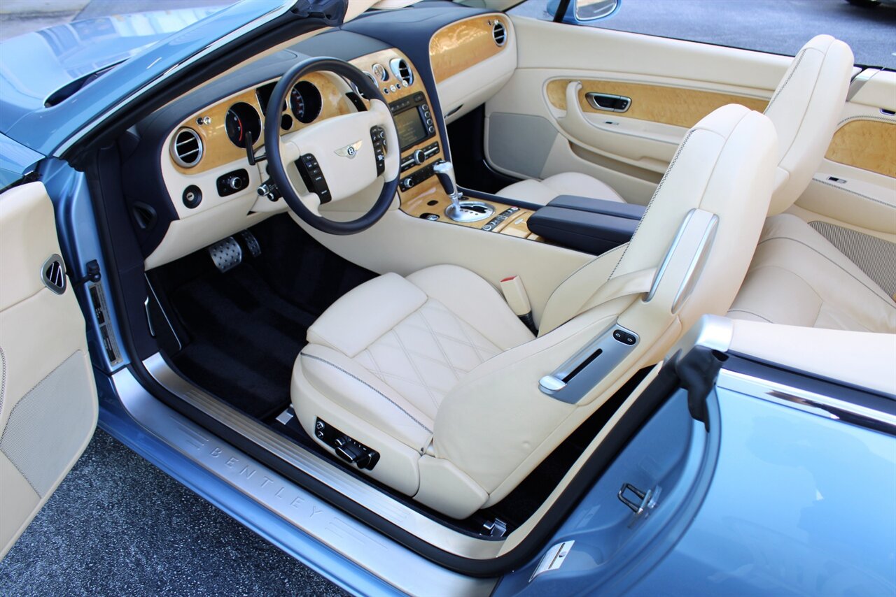 2008 Bentley Continental GTC   - Photo 14 - Stuart, FL 34997