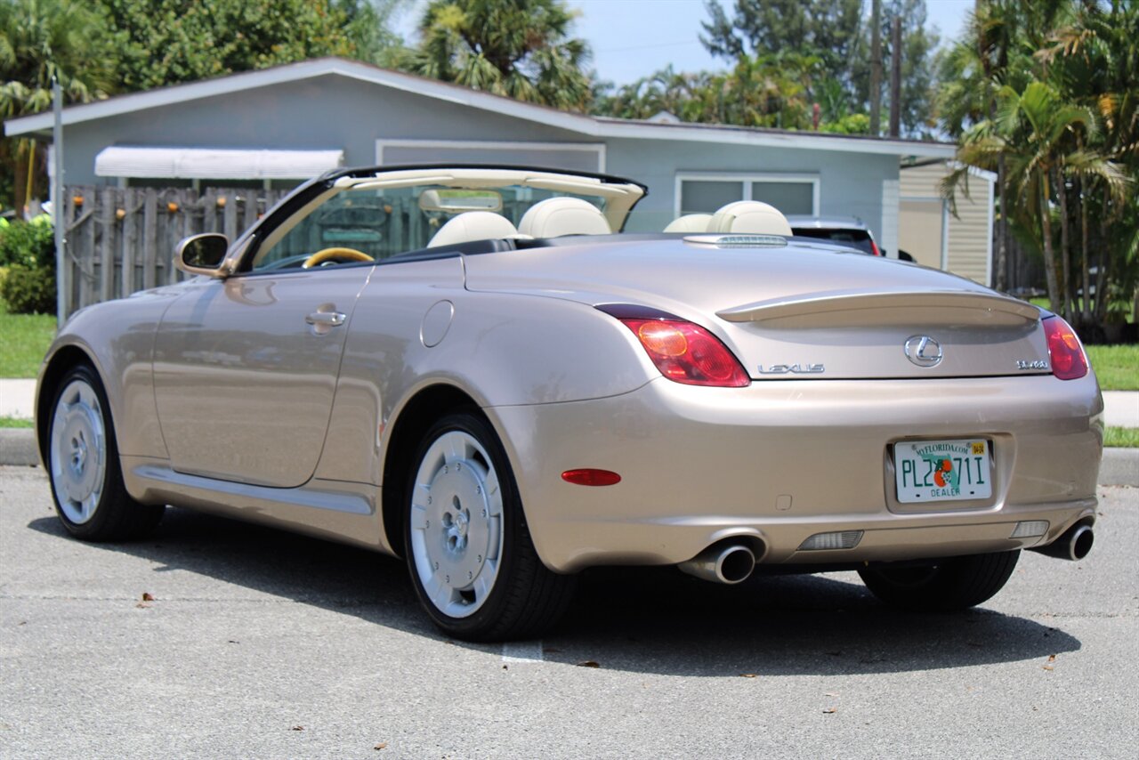 2004 Lexus SC 430   - Photo 12 - Stuart, FL 34997